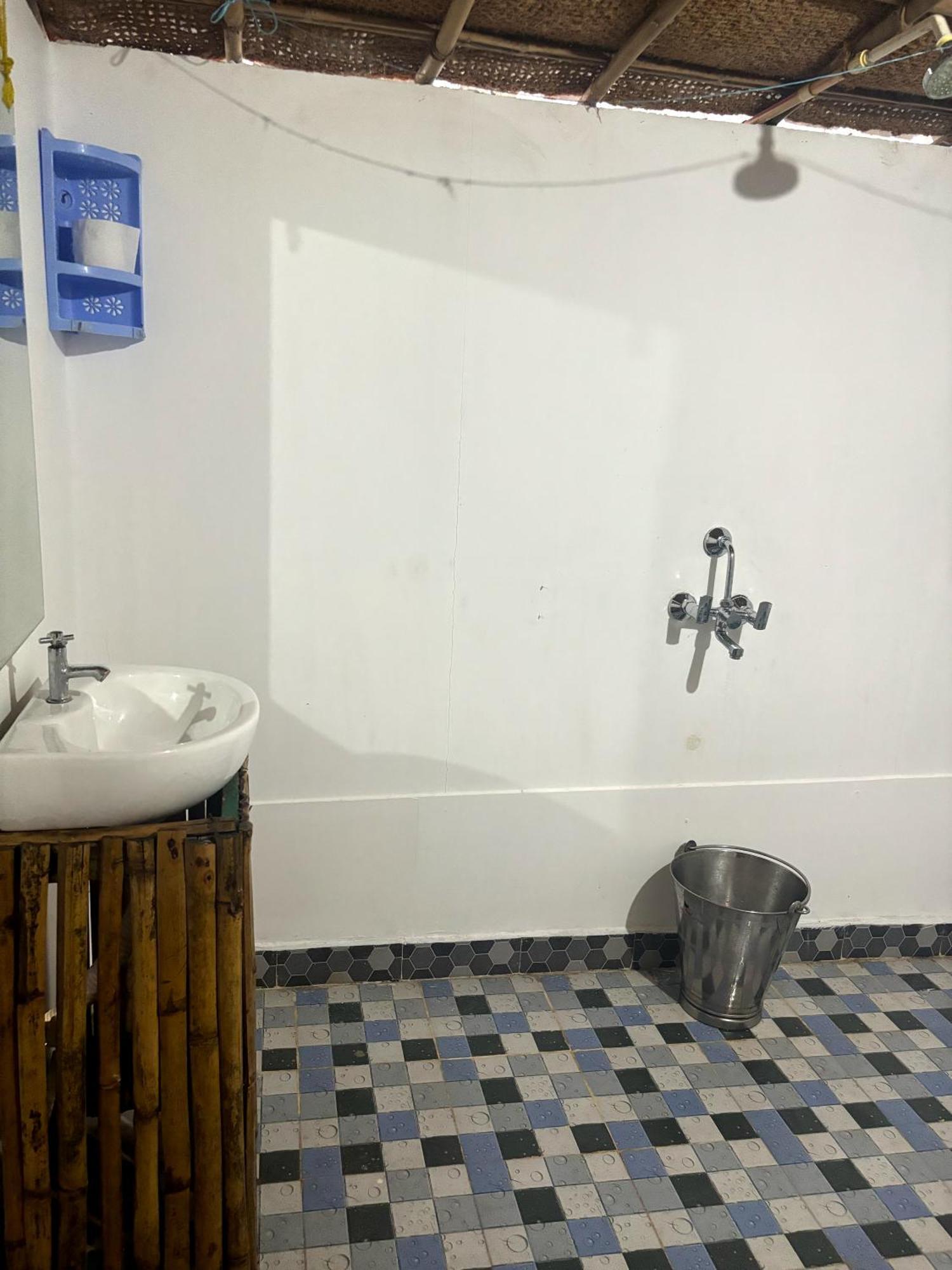 帕罗林 Ruban Yoga酒店 外观 照片